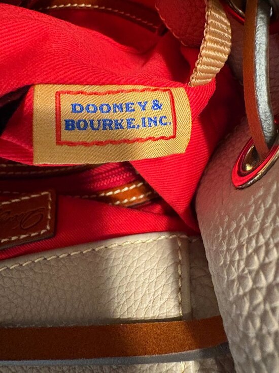 Dooney & Bourke Small Allie Backpack R0250 TP Taupe Leather – NEW Never Used main image 9